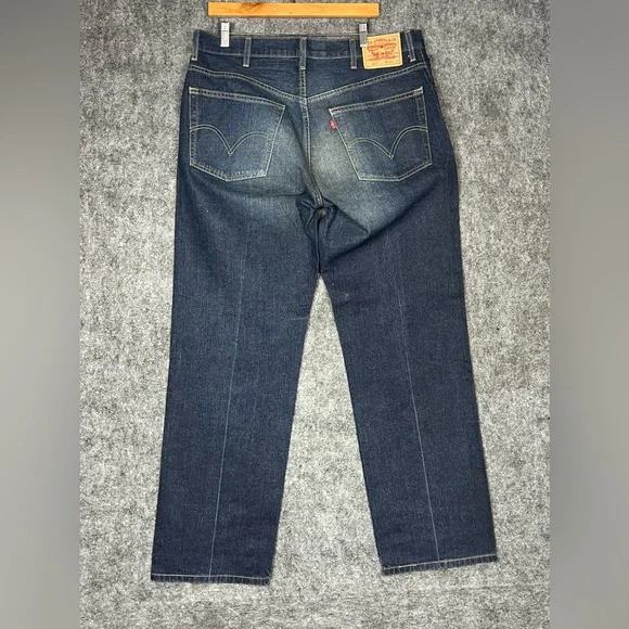 Levi's 559 Relaxed Jeans Straight Leg Men's 38x34 Dark Blue Jeans Denim - Picture 4 of 10